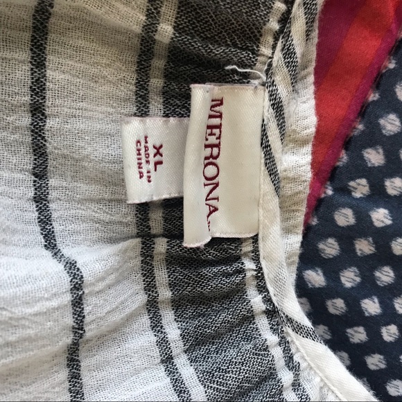 Striped Bojo Style Top - Picture 7 of 8